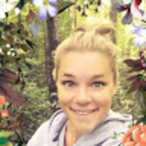 Meet your Posher, Abby